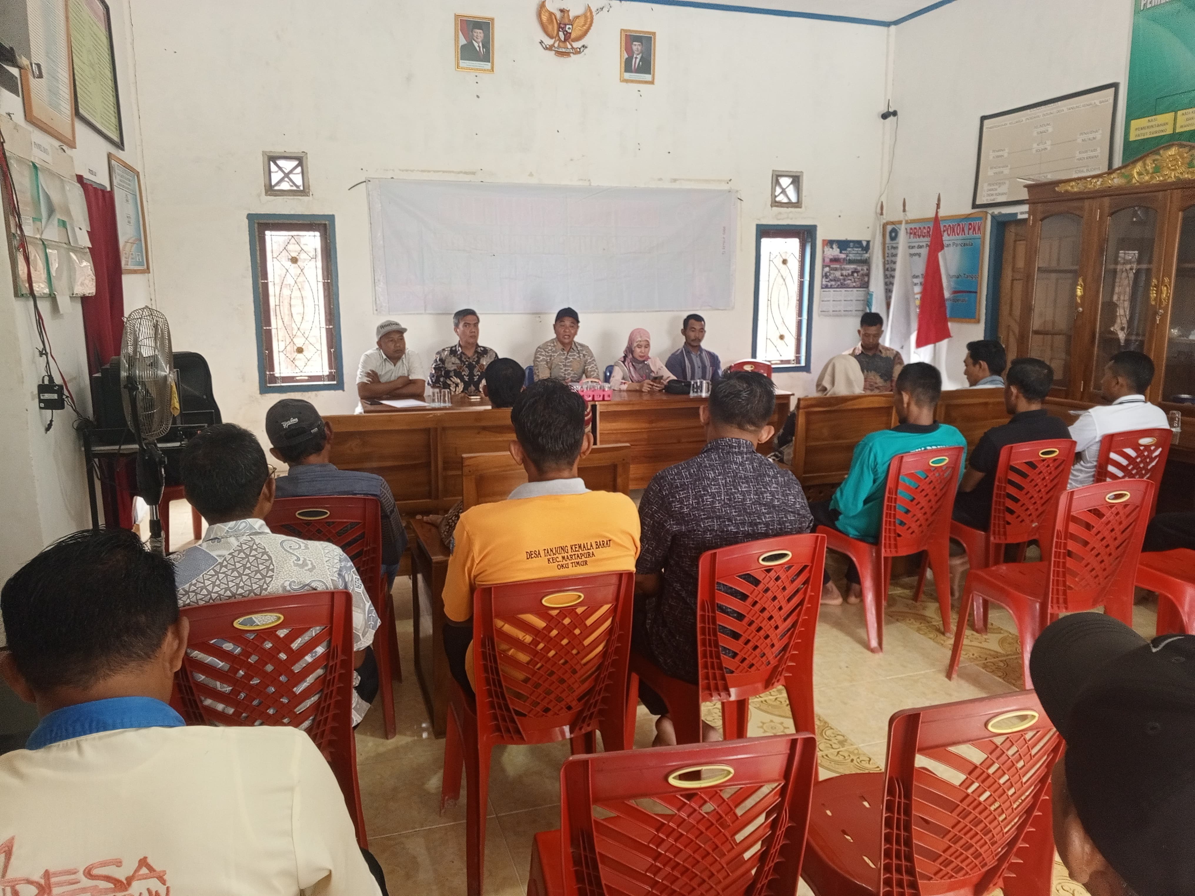 Musyawarah Desa Pra Pelaksana Kegiatan Dana Desa Tahap1 Tahun Anggaran 2025